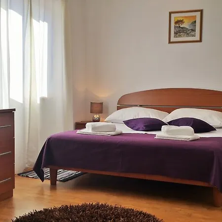 Ana Appartement *